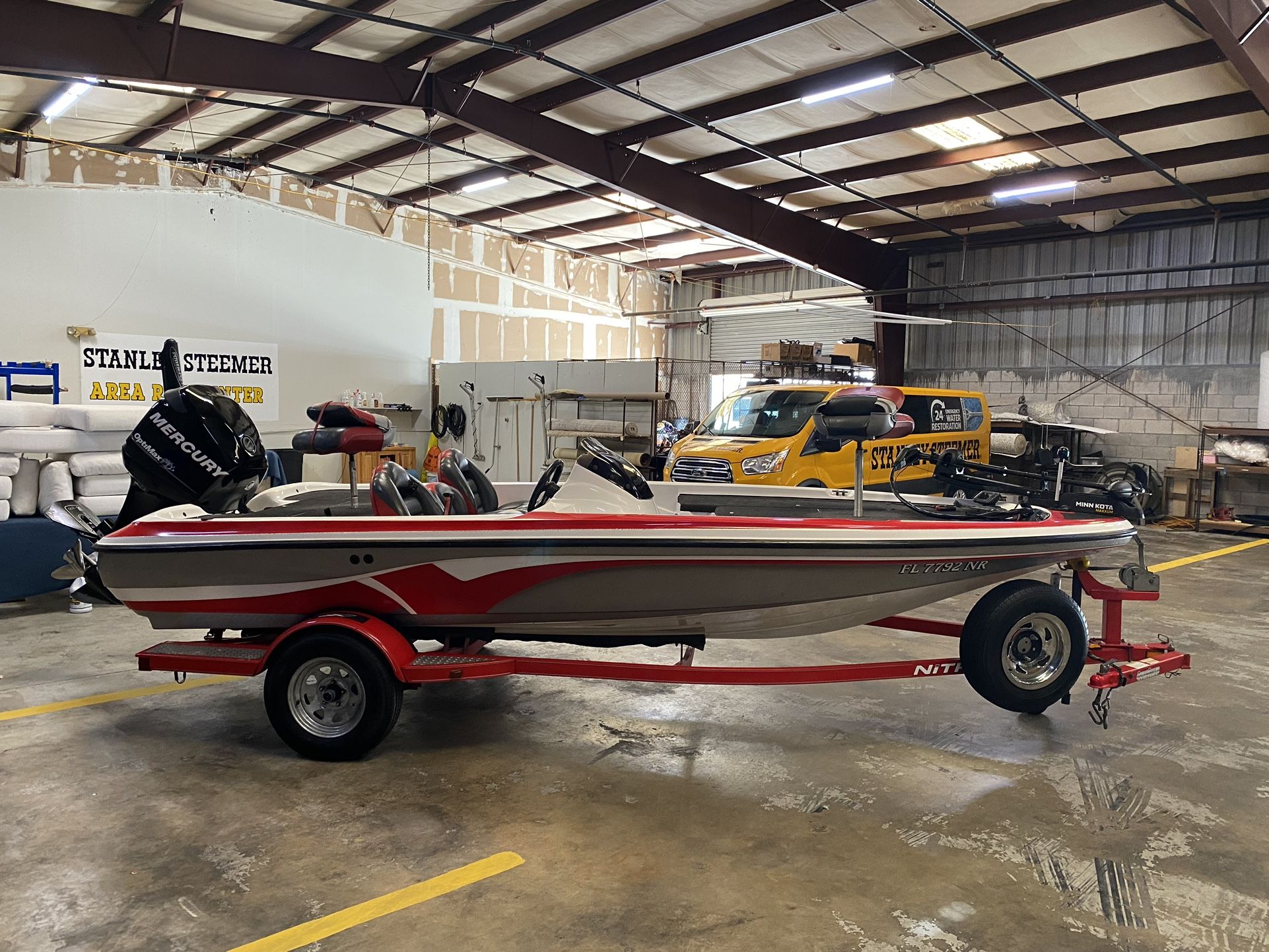 2008 Nitro Z6 Boat