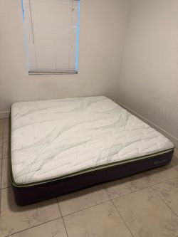 **Barely Used**  14” inch King Sized Bed - PICK UP ONLY