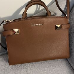Micheal Kors Bag