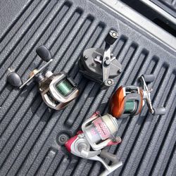 Fishing reels lot x4 all in.working condition ready to use all for one price
