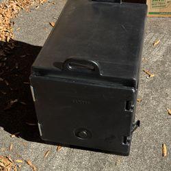 Cambro Insulated Food Pan Carrier