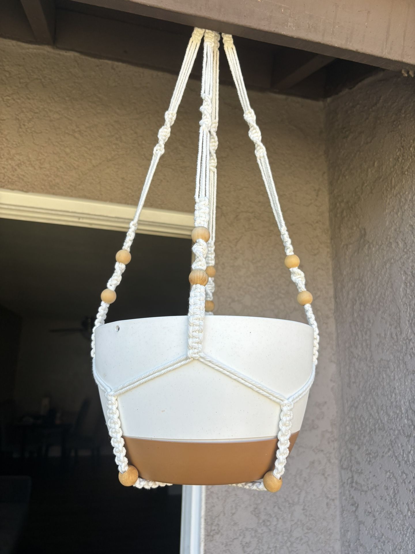 2 Macrame Plant Hanger w/ Pots 