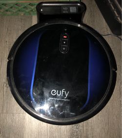 Eufy G32 Pro Robot Vacuum with Charging Base
