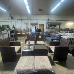 Set of 8pcs outdoor furnitures, 6 pcs chair(two chairs with back support, two chairs with support for adjustable back, two chairs without supporting )