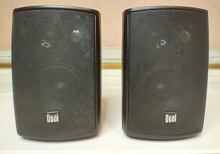 The speaker model Dual LU43. It is a 4-inch, 3-way, wired speaker designed for both indoor and outdoor use, Made In USA