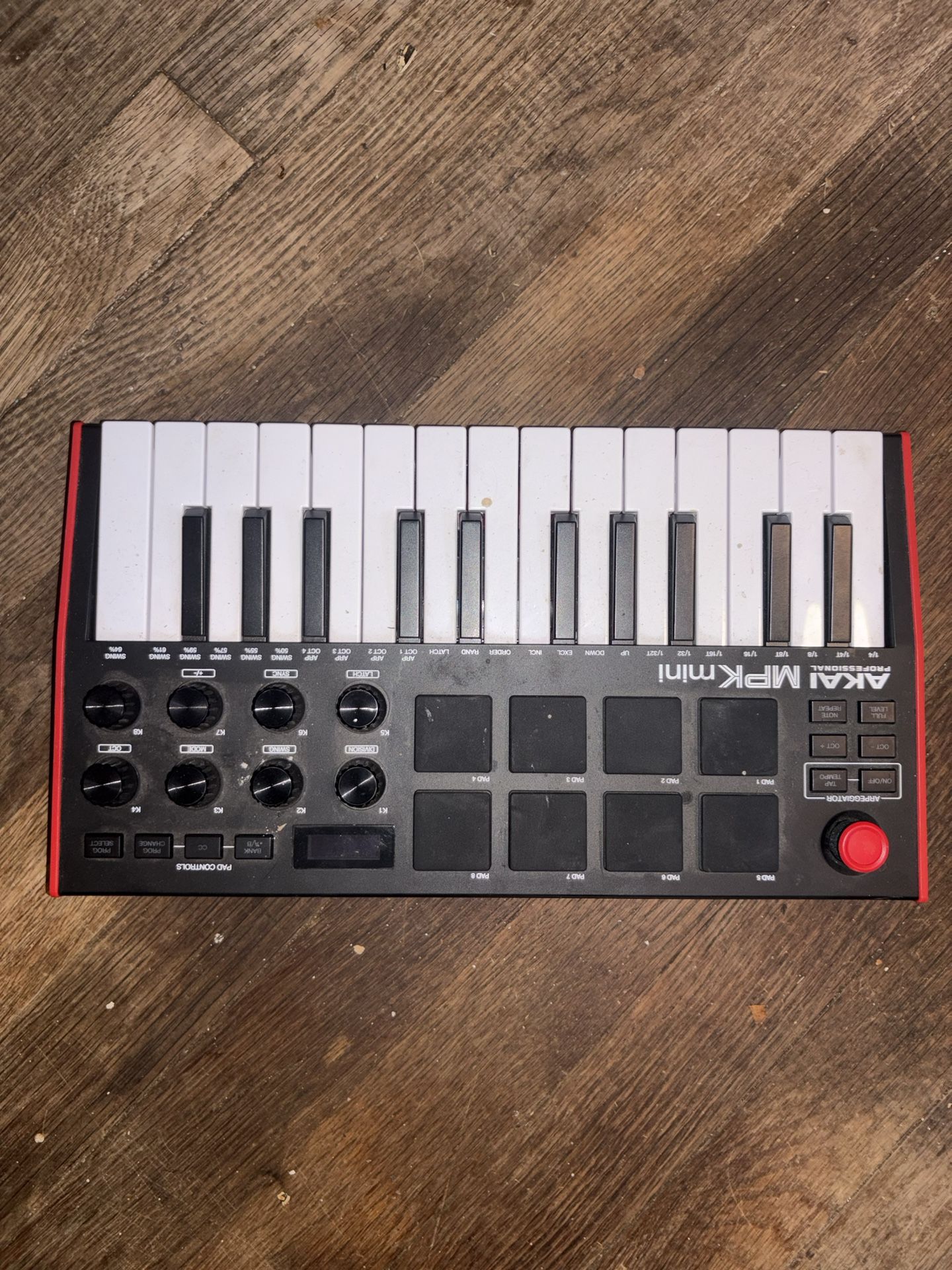 Akai MPK mini