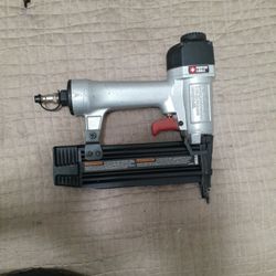 Porter-Cable BN200SB 18-Gauge Pneumatic Brad Nailer