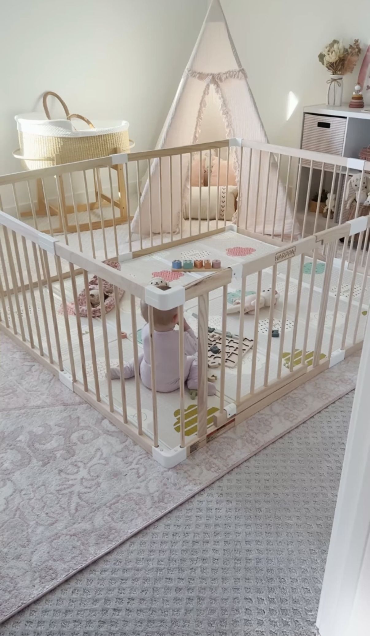 Harppa Baby Gate Playpen 60x71.5x24