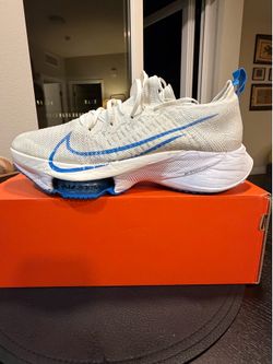Nike Air Zoom Tempo