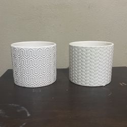 (2) White Ceramic Plant Pots 