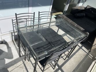 Glass Top Dinning Table And Chairs
