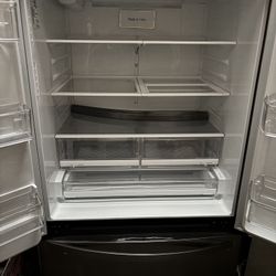 lrmxs2806d New 36 Inch, 28 Cu.ft. Smart Freestanding French Door Refrigerator: Black Stainless Steel LG LMXS28626D Minor scratches 