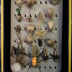 Fly Fishing Flys With Case, Tippet, Skagit Sinking Tip And Nippers