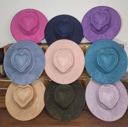 TRENDY Heart HATS ! 