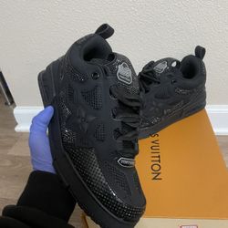 Black Louis Vuitton Skates Size 11