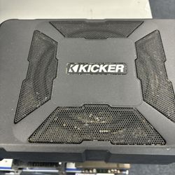 Kicker Car Amp
