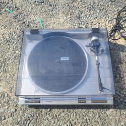 Pioneer PL-740 Quartz-Direct Drive Full-Automatic Stereo Turntable