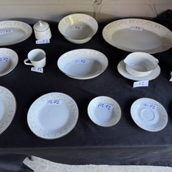 Noritake 6610 Duetto fine china set