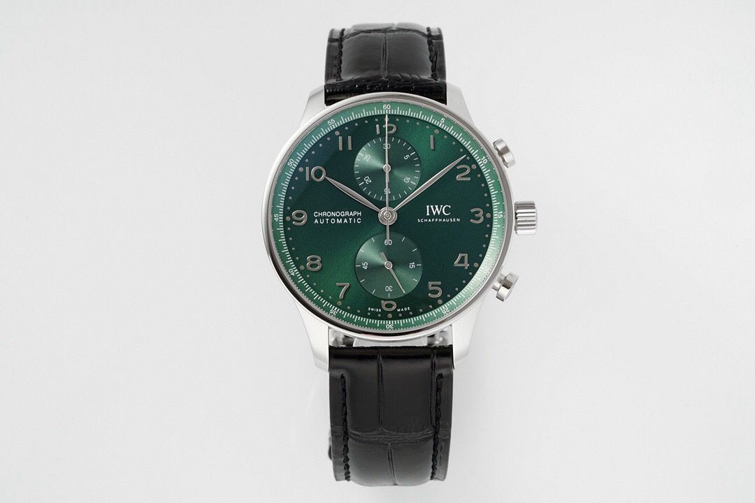 A top business watch for men