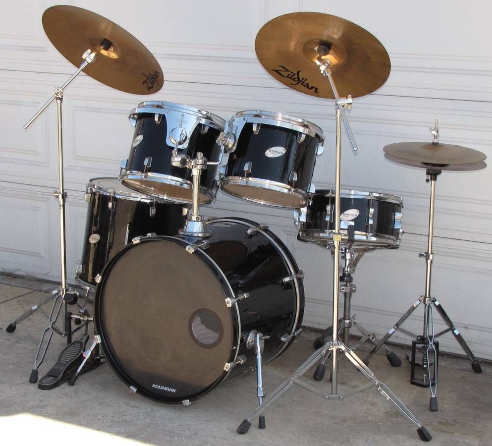 Ludwig Black Drum Set With Zildjian Cymbals And Hardware