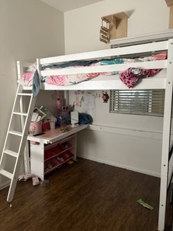 Bed With Desk And Ladder