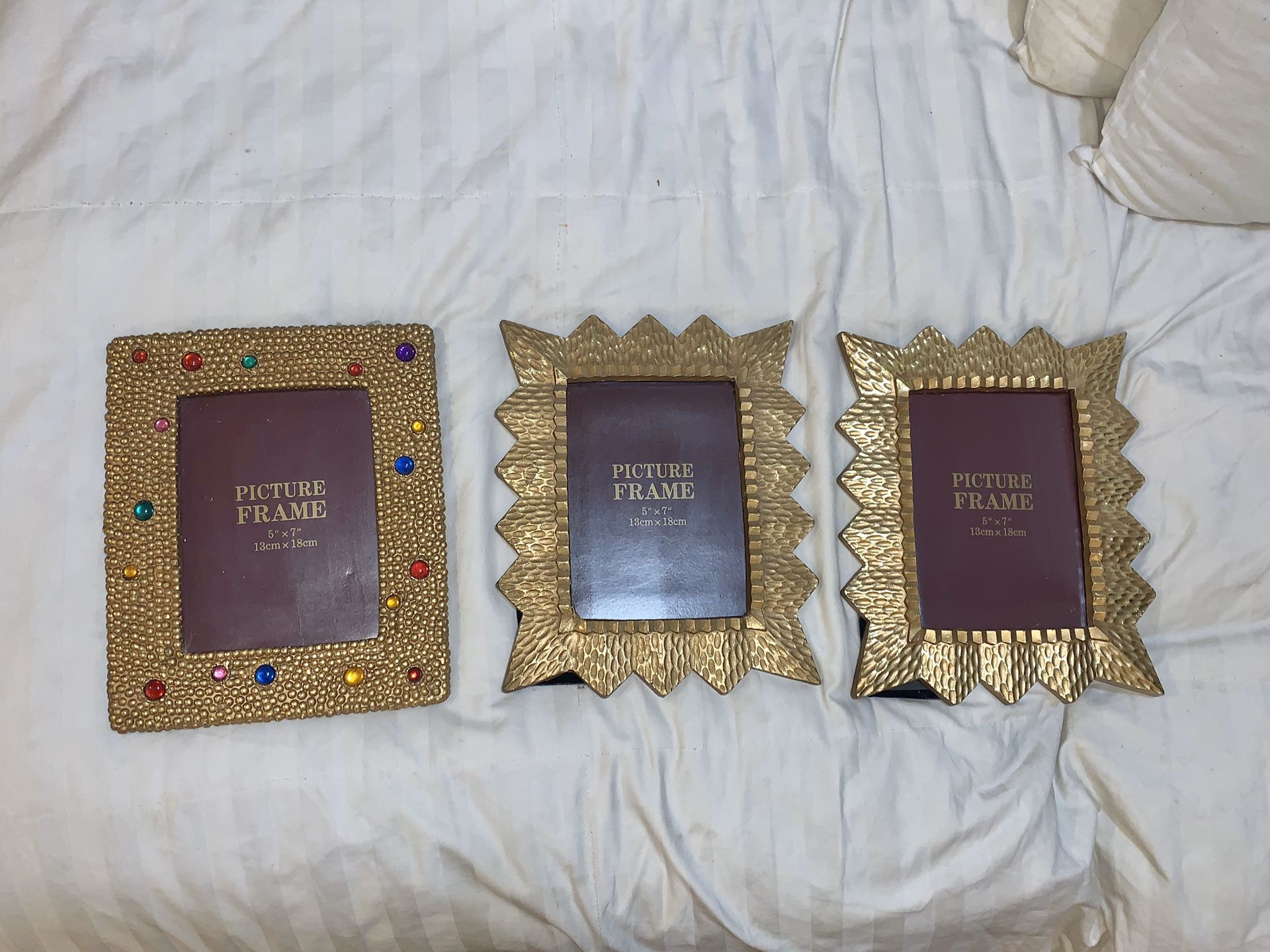3 Picture frames hard clay gold
