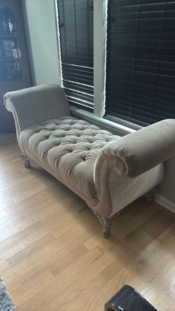 Chaise Lounge chair