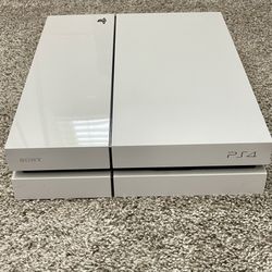 PS4 Bundle