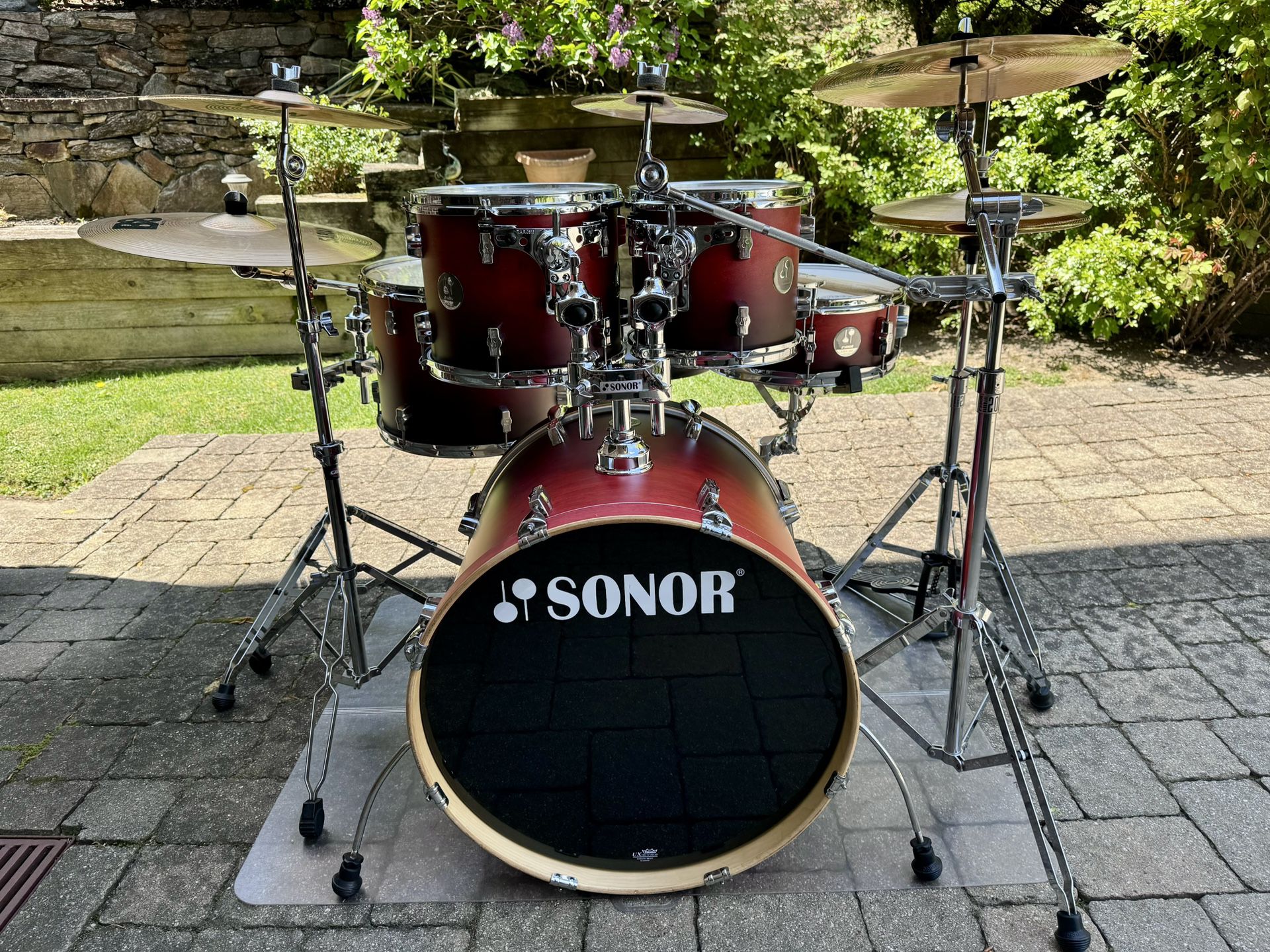 Sonor Force 2005 Full Birch Drum Kit w/ Sabian Cymbals 