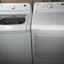 Like New Washer & Dryer