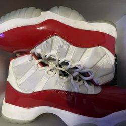 Jordan 11s