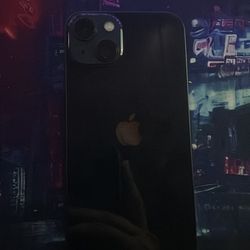 iPhone 13 unlocked mint
