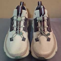 On Running Cloudaway "White Ice Moss" - Wm(Sz 10)