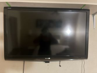 46 inch flatscreen TV with Amazon fire stick