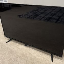 43" Phillips Roku  smart TV