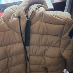 BRAND SPANKIN NEW:MEN'S WINTER COAT!