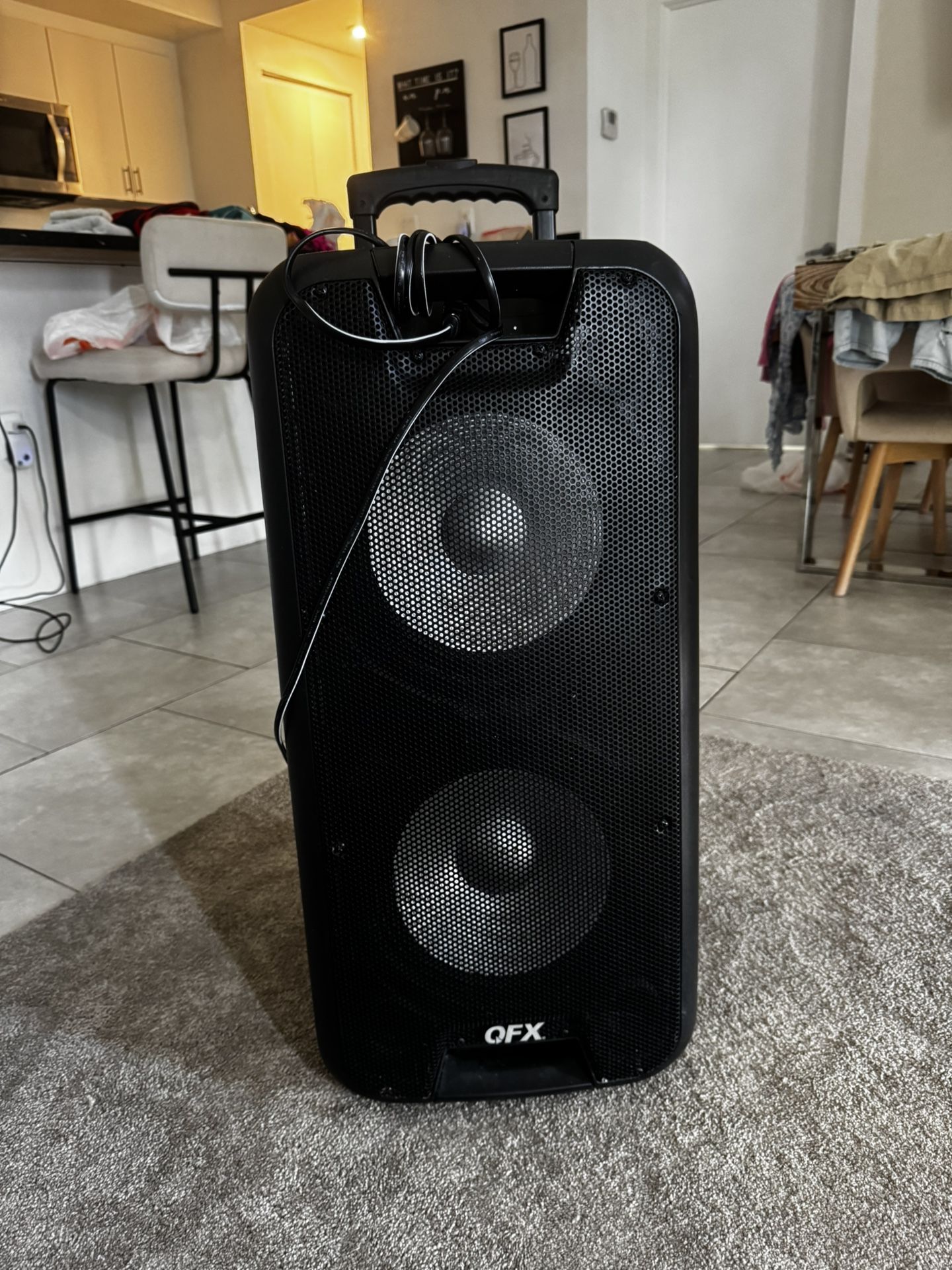QFX PBX-100 Bluetooth Wireless Portable Party Speaker