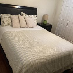 Queen, size bed, nightstand, dresser, mirror