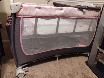 Baby Crib Playpen