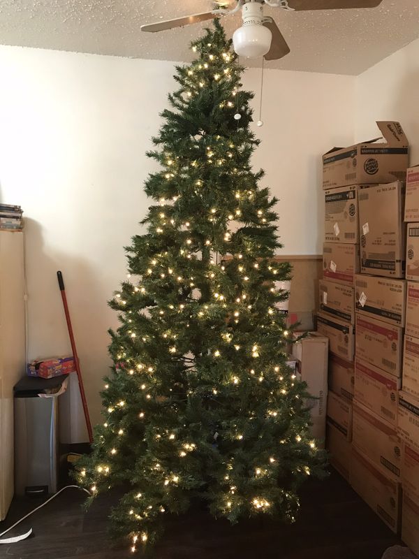9 Foot Christmas Tree For Sale In St Louis MO 9 Foot Christmas Tree For Sale In St Louis MO