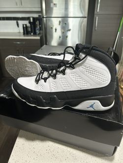 Air Jordan 9 Retro University Blue Size And 10.5