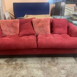 Red Sofa Good Condition H 31 x W 80 x D 40