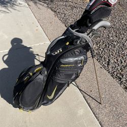Nike Sasquatch Golf Bag and Clubs