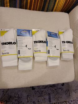 5, pair,s of Thorlo socks. Thorlo Maximum Cushion Crew Tennis Socks