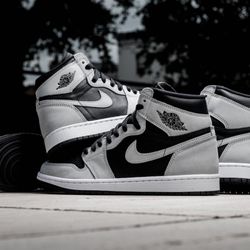 Jordan 1 High OG Shadow 1s