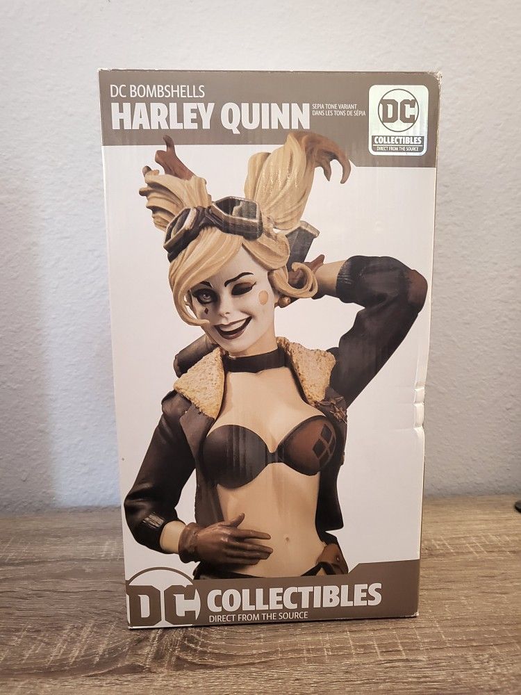 DC Bombshells Harley Quinn Statue (Sepia Variant) - DC Collectibles