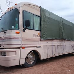 1994 Fleetwood Bounder 