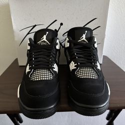 Jordan 4 Retro "White Thunder"