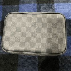 Louis Vuitton Damier Cobalt Toiletry Pouch