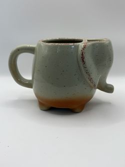 Ceramic Elephant Mug with Tea Bag Holder Built In 15oz Speckled Green Tea Cup Footed